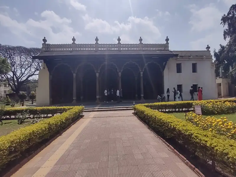 Big Banyan Tree to Bangalore Cab